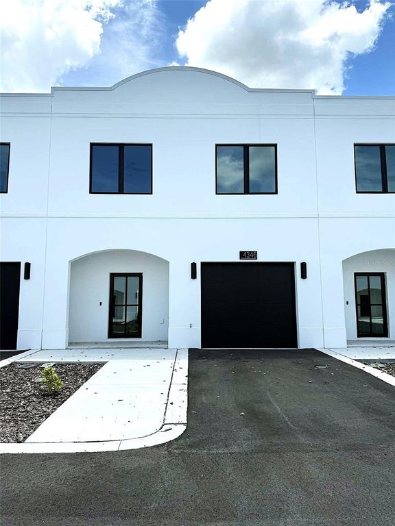 4346 CAMBIO GARDENS COURT, Tampa, FL 33610
