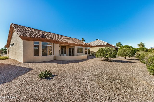 15924 W FALCON RIDGE Drive, Sun City West, AZ 85375