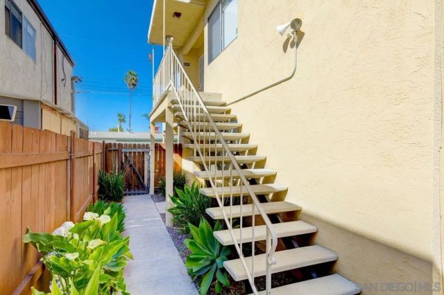 3488 Monroe Avenue, San Diego, CA 92116