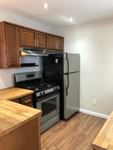 3488 Monroe Avenue, San Diego, CA 92116