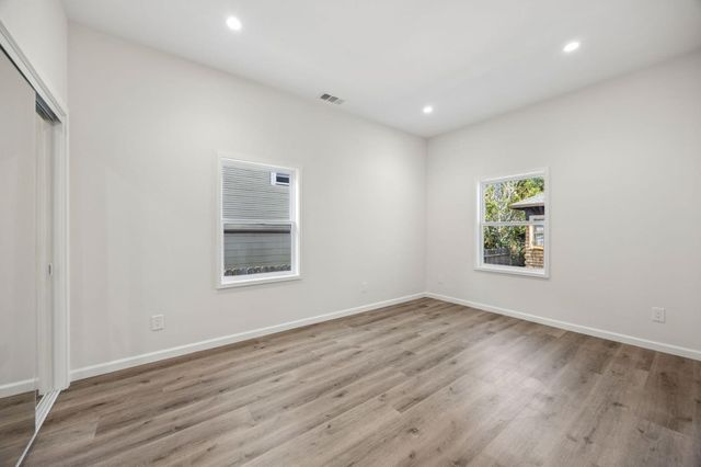 812 54th Street, Oakland, CA 94608