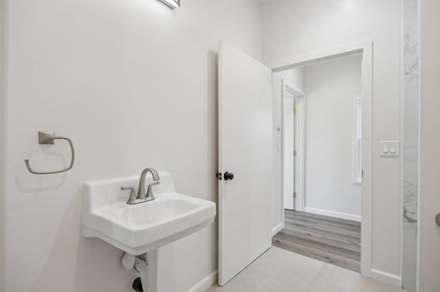 812 54th Street, Oakland, CA 94608