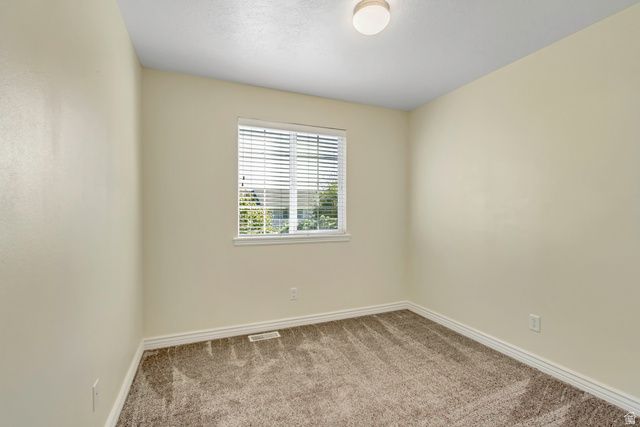 966 E LAMBERT AVE, Santaquin, UT 84655