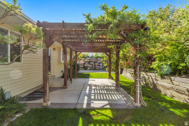 966 E LAMBERT AVE, Santaquin, UT 84655