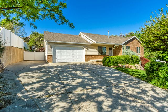 966 E LAMBERT AVE, Santaquin, UT 84655