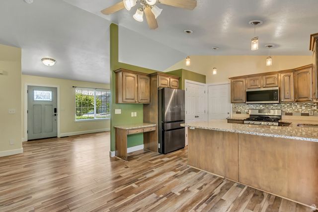 966 E LAMBERT AVE, Santaquin, UT 84655