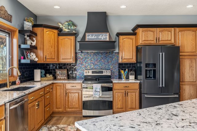 134 Hillcrest Ridge, Montezuma, IA 50171