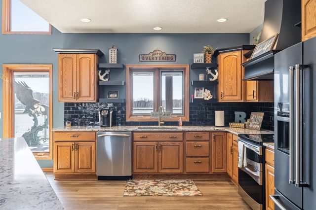 134 Hillcrest Ridge, Montezuma, IA 50171