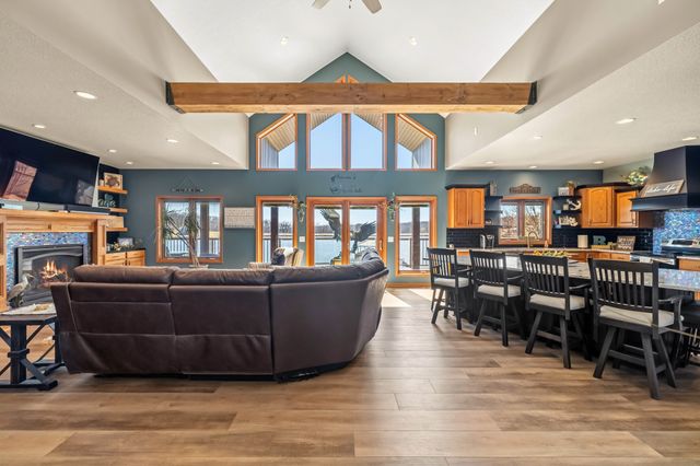 134 Hillcrest Ridge, Montezuma, IA 50171