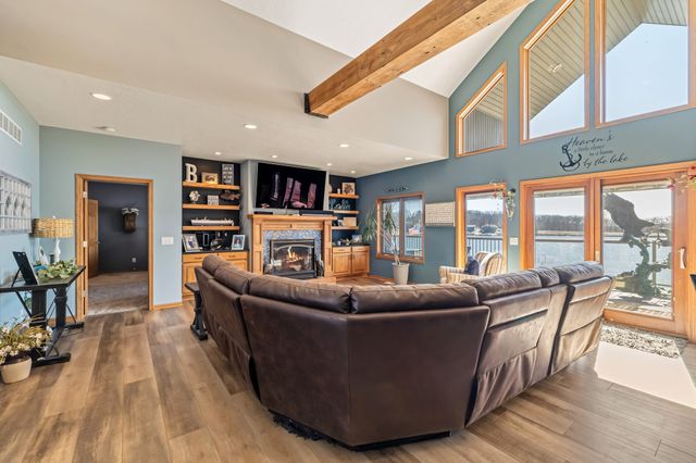 134 Hillcrest Ridge, Montezuma, IA 50171