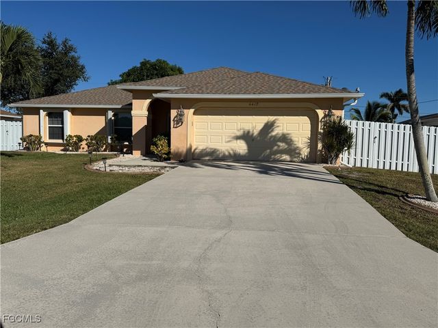 4417 SW 6th PL, Cape Coral, FL 33914
