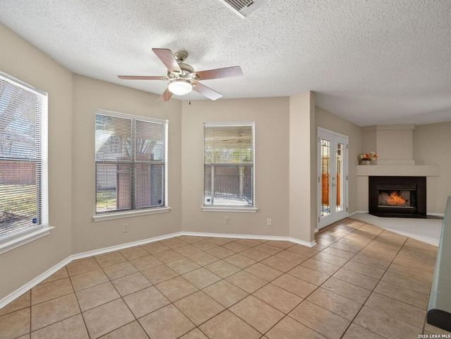 2566 Ashley Oak, Schertz, TX 78154