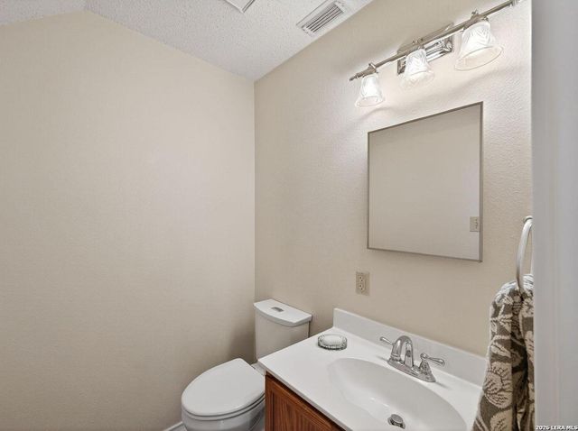 2566 Ashley Oak, Schertz, TX 78154