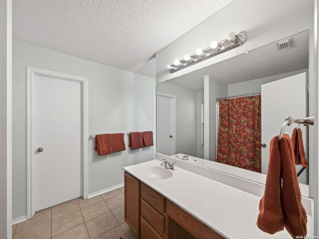 2566 Ashley Oak, Schertz, TX 78154