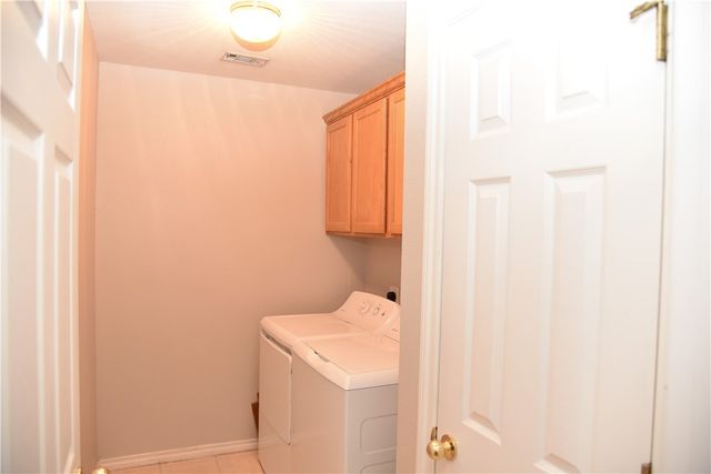 3815 Oldenburg, College Station, TX 77845