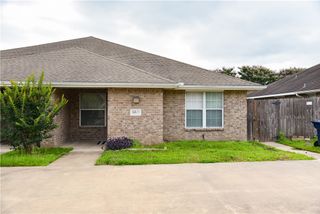 3815 Oldenburg, College Station, TX 77845