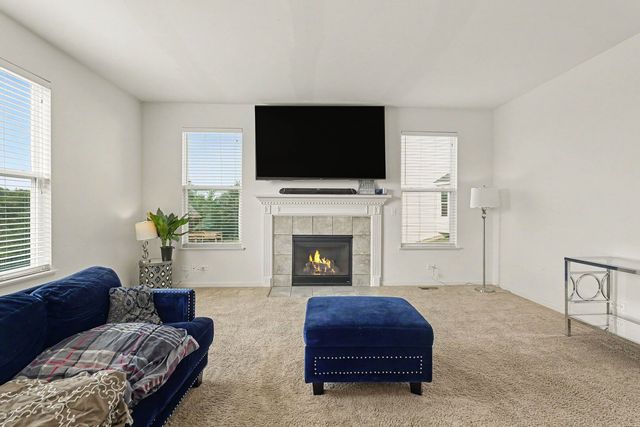 3575 Fletcher Lane, Aurora, IL 60506