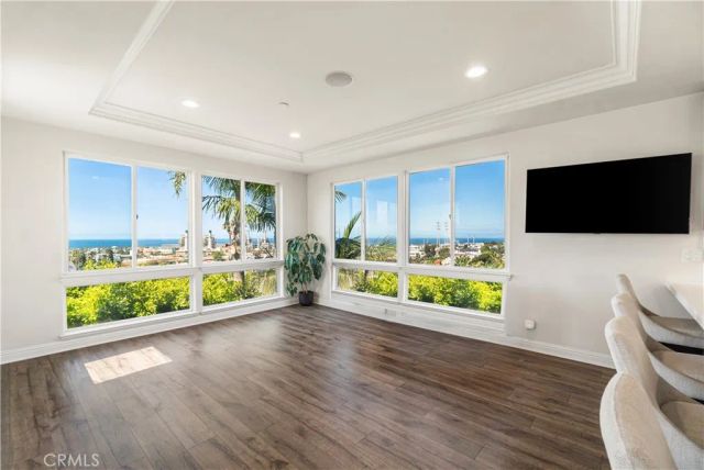 709 N. Lucia Ave B, Redondo Beach, CA 90277