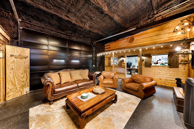 23374 Wateridge Loop, Flint, TX 75762