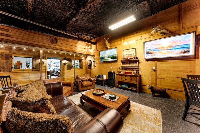 23374 Wateridge Loop, Flint, TX 75762