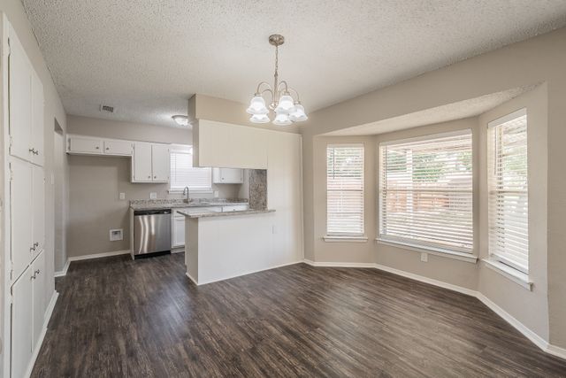 717 Blue Ridge Trail, Saginaw, TX 76179