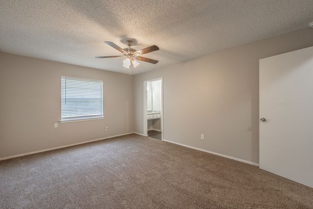 717 Blue Ridge Trail, Saginaw, TX 76179