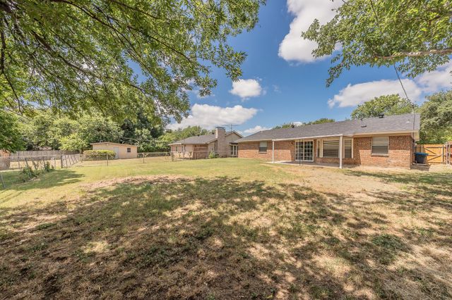 717 Blue Ridge Trail, Saginaw, TX 76179