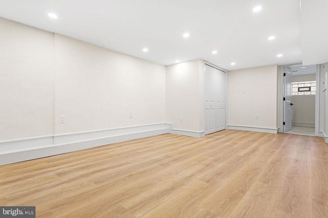 6812 SPRAGUE ST, Philadelphia, PA 19119