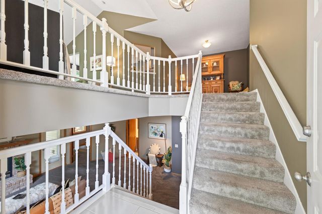 1143 Mckusick Road Lane N, Stillwater, MN 55082