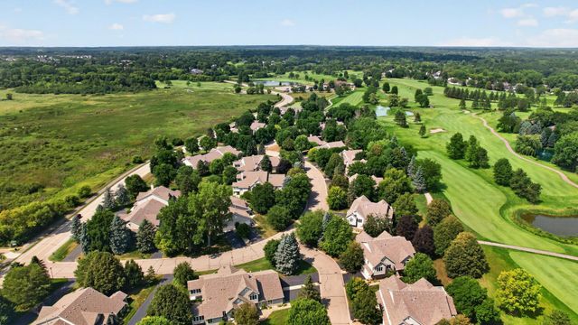 1143 Mckusick Road Lane N, Stillwater, MN 55082