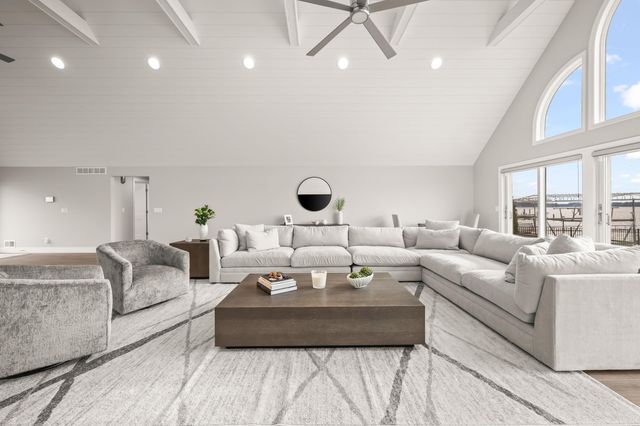 5363 Paw Paw Lake Road, Coloma, MI 49038