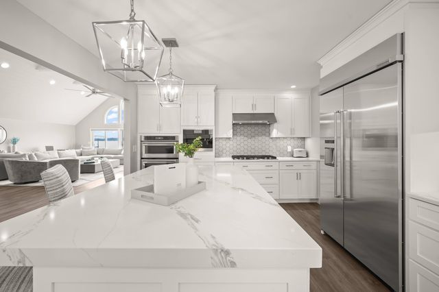 5363 Paw Paw Lake Road, Coloma, MI 49038