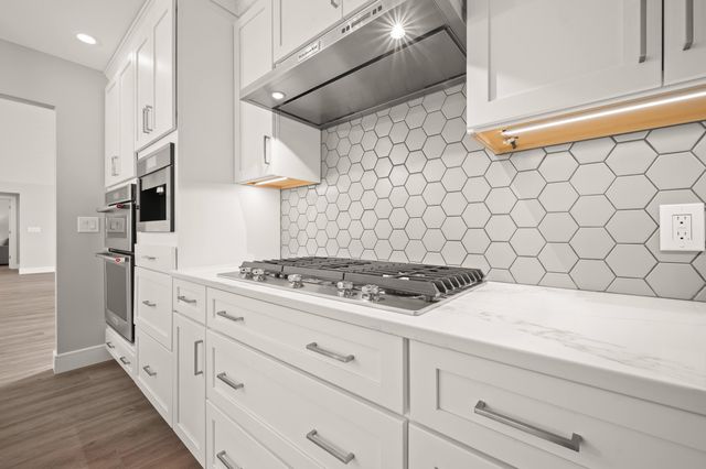 5363 Paw Paw Lake Road, Coloma, MI 49038