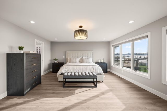 5363 Paw Paw Lake Road, Coloma, MI 49038