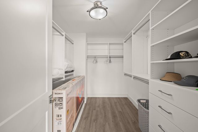 5363 Paw Paw Lake Road, Coloma, MI 49038