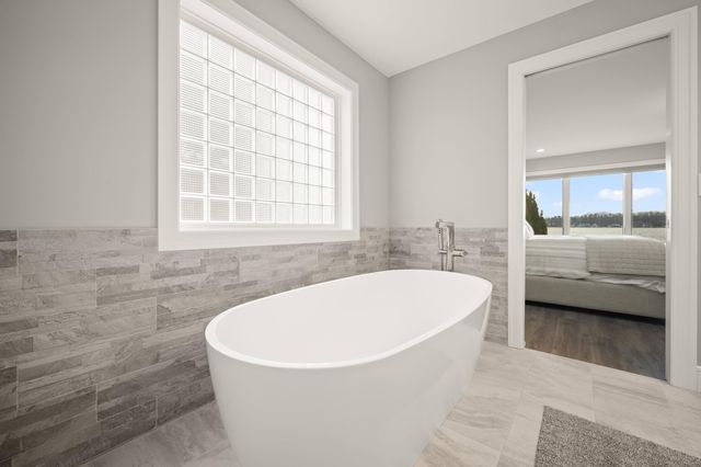 5363 Paw Paw Lake Road, Coloma, MI 49038