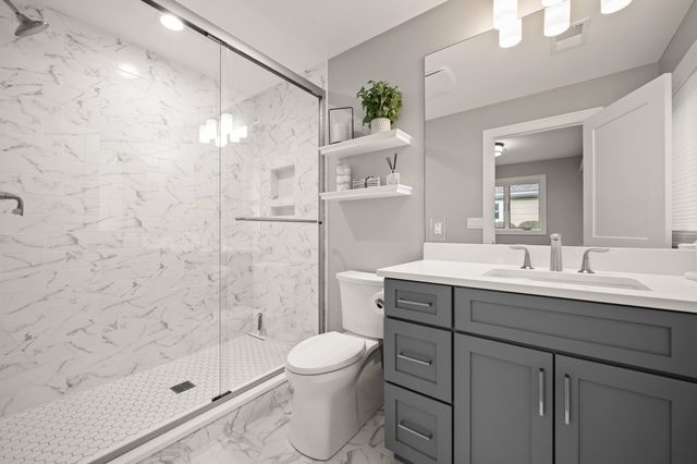 5363 Paw Paw Lake Road, Coloma, MI 49038