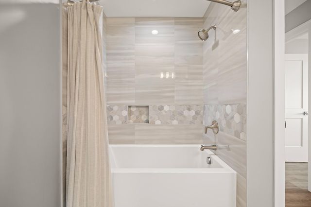 5363 Paw Paw Lake Road, Coloma, MI 49038