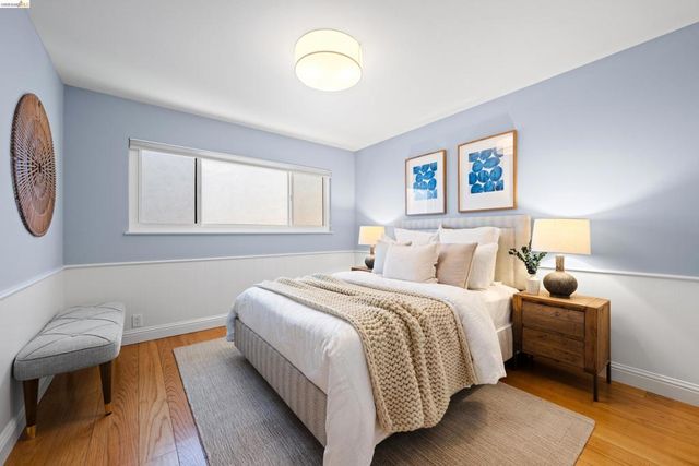 6611 Ascot Dr, Oakland, CA 94611