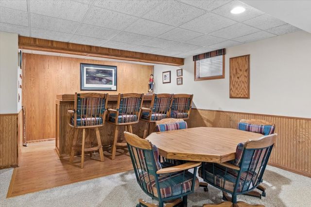 132 Ashcroft Drive, Bolingbrook, IL 60490