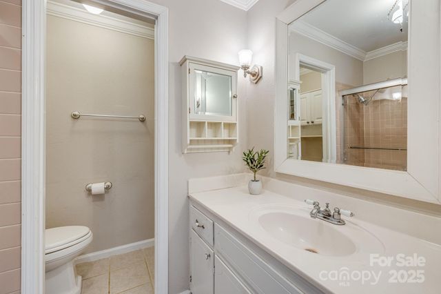 203 Davis Mountain Road, Laurel Park, NC 28739