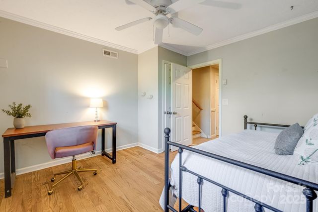 203 Davis Mountain Road, Laurel Park, NC 28739