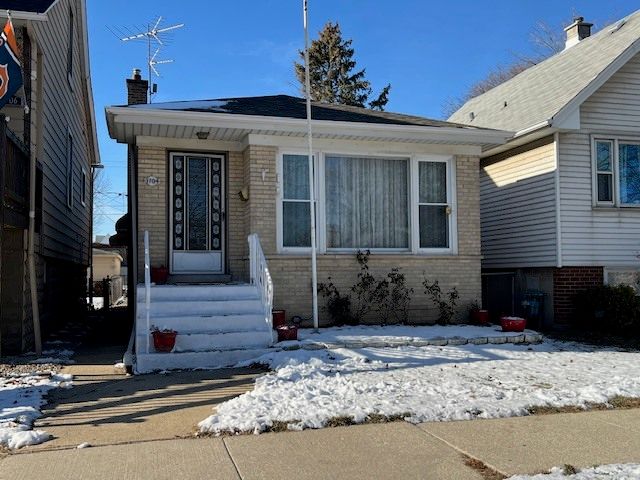 3704 S 53rd Avenue, Cicero, IL 60804