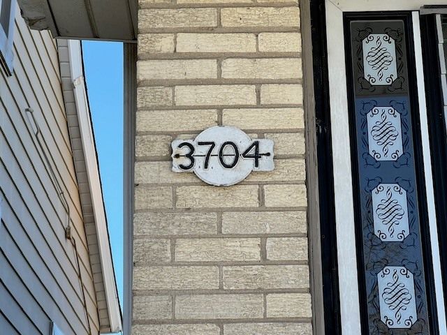 3704 S 53rd Avenue, Cicero, IL 60804