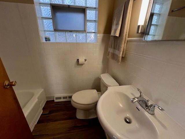 3704 S 53rd Avenue, Cicero, IL 60804