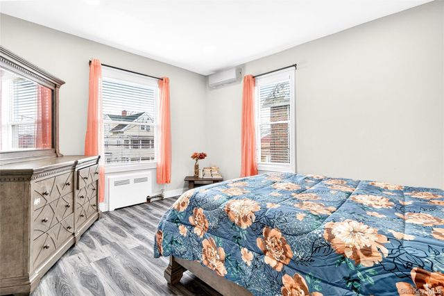 240 S 10th Avenue, Mount Vernon, NY 10550
