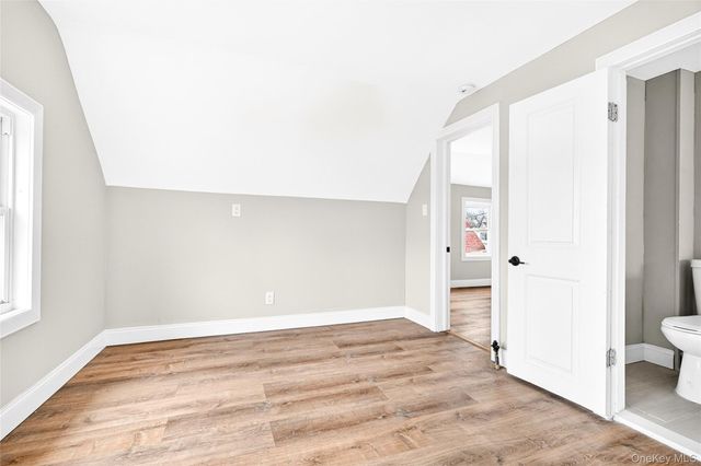 240 S 10th Avenue, Mount Vernon, NY 10550