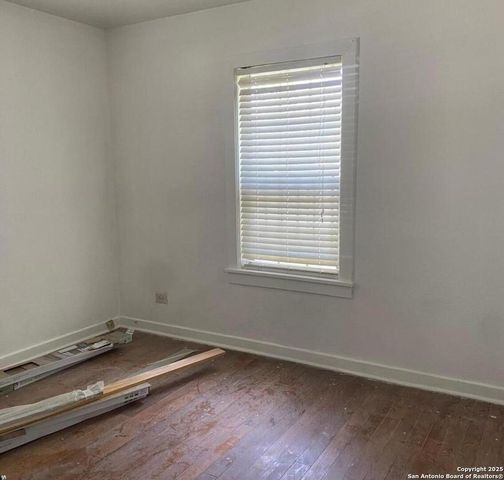 2506 W Mulberry Ave, San Antonio, TX 78228