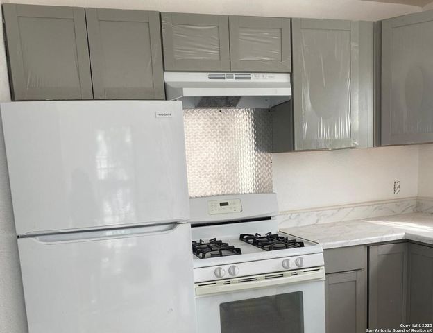 2506 W Mulberry Ave, San Antonio, TX 78228