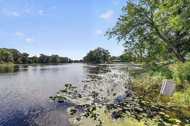 12937 Bayview Drive, Vicksburg, MI 49097